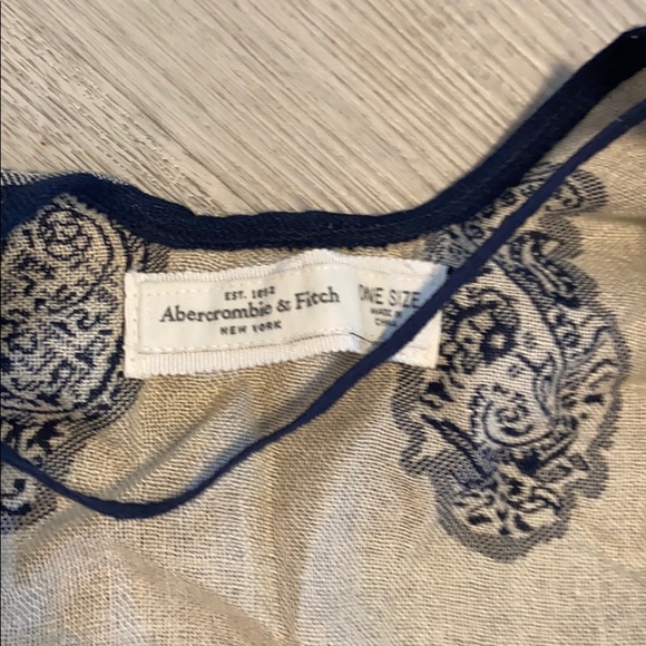 Abercrombie & Fitch Fringe Jacket Wrap Sweater - Picture 5 of 6